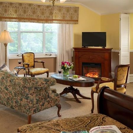 アシュビル アルバマール アッシュビル Bed & Breakfast エクステリア 写真