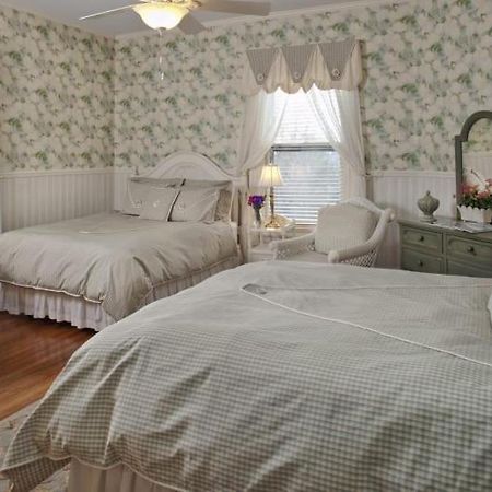 アシュビル アルバマール アッシュビル Bed & Breakfast エクステリア 写真