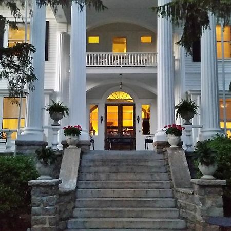 アシュビル アルバマール アッシュビル Bed & Breakfast エクステリア 写真