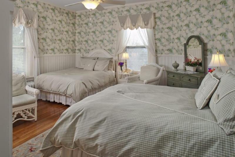 アシュビル アルバマール アッシュビル Bed & Breakfast エクステリア 写真